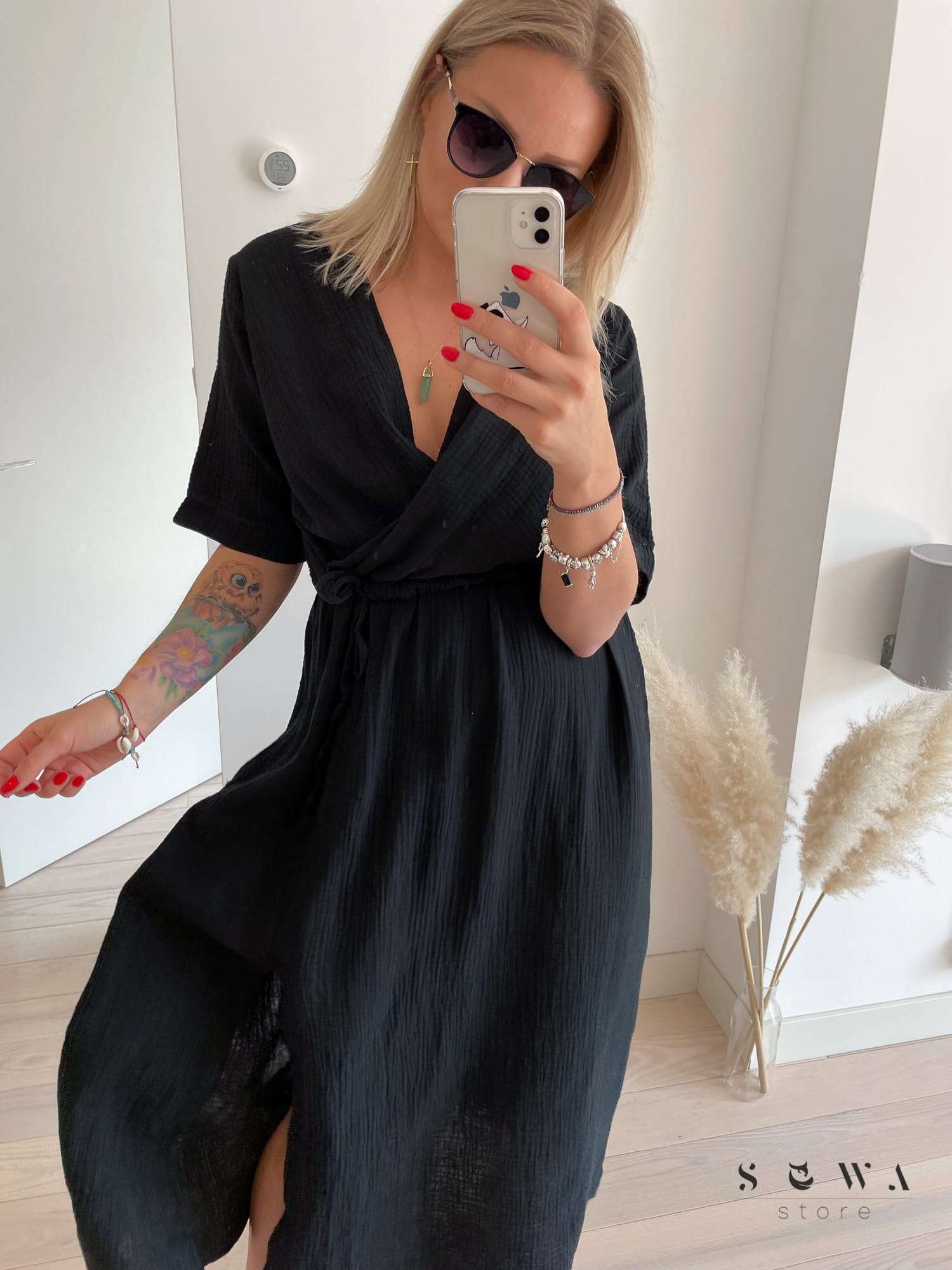 Sukienka damska muślinowa Astra (czerń)-wiązanie