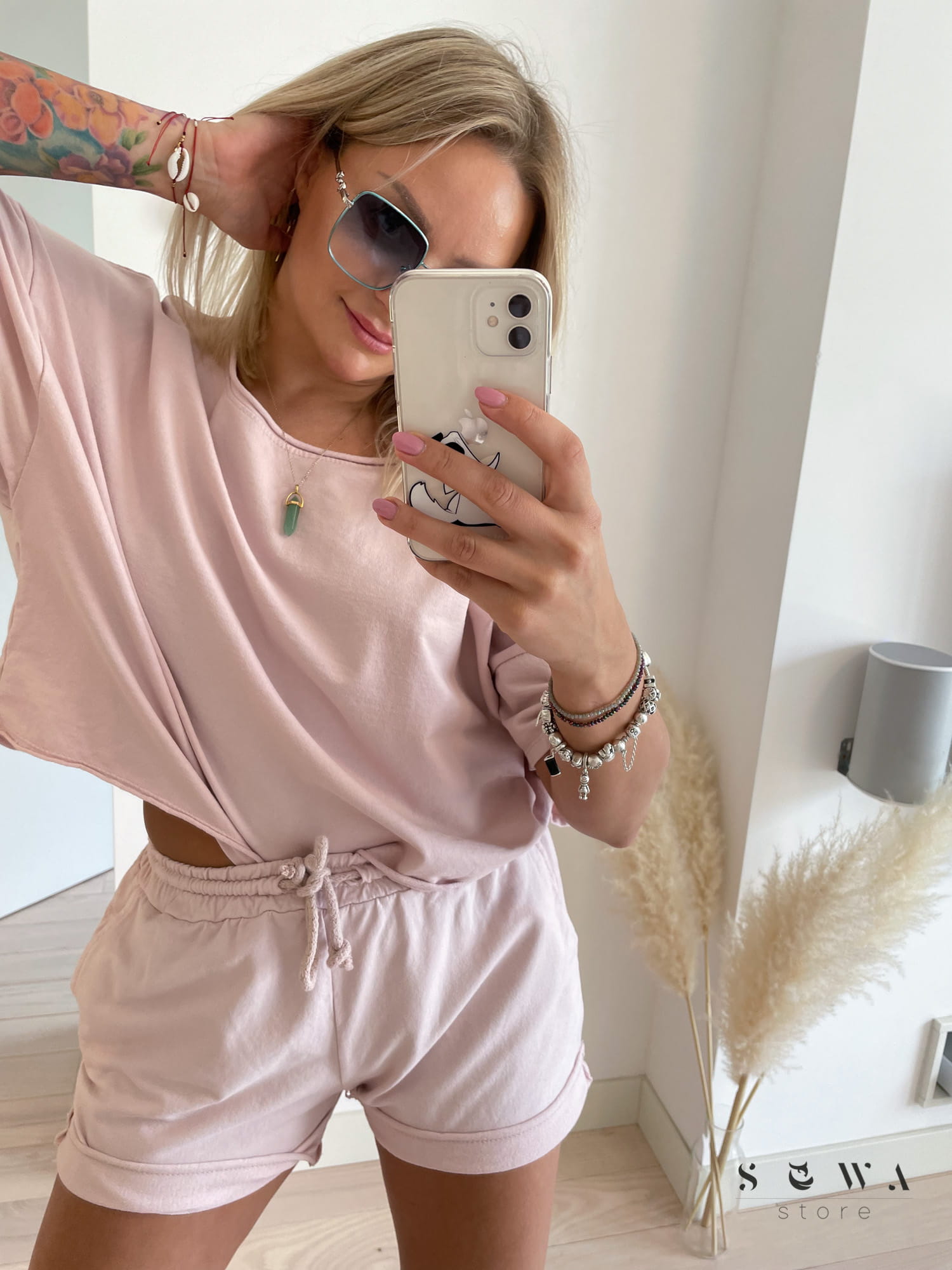 Dres Glam short jasny róż